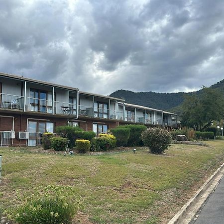 เมาน์เทน ครีก โมเทล Motel เมาท์บิวตี ภายนอก รูปภาพ